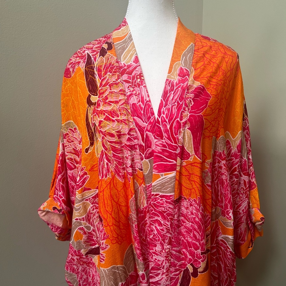 Blank London Floral Kimono